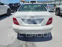2013 Mercedes Benz C-Class photo
