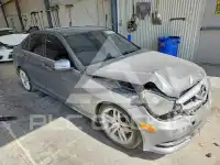 2013 Mercedes Benz C-Class photo