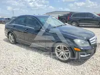 2013 Mercedes Benz C-Class photo