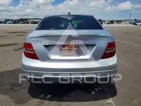 2013 Mercedes Benz C-Class фото