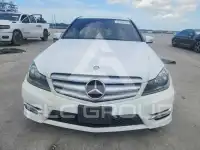2013 Mercedes Benz C-Class photo
