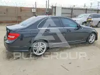 2013 Mercedes Benz C-Class photo