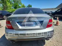 2013 Mercedes Benz C-Class photo