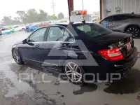 2013 Mercedes Benz C-Class photo