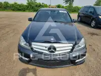 2013 Mercedes Benz C-Class photo