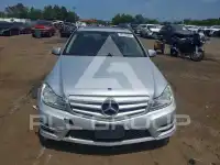 2013 Mercedes Benz C-Class photo