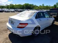 2013 Mercedes Benz C-Class фото