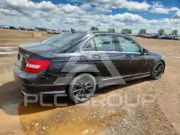 2013 Mercedes Benz C-Class фото