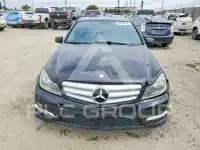 2013 Mercedes Benz C-Class photo