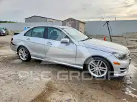 2013 Mercedes Benz C-Class photo
