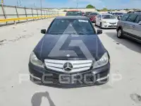 2013 Mercedes Benz C-Class фото