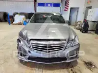 2013 Mercedes Benz E-Class фото