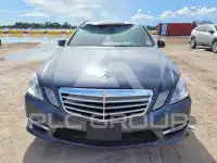 2013 Mercedes Benz E-Class фото