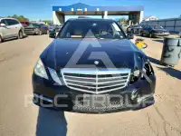 2013 Mercedes Benz E-Class фото