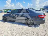 2013 Mercedes Benz E-Class фото