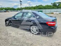 2013 Mercedes Benz E-Class photo