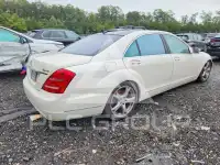 2013 Mercedes Benz S-Class photo