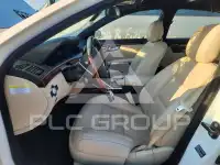 2013 Mercedes Benz S-Class photo