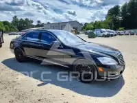 2013 Mercedes Benz S-Class photo