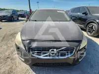 2013 Volvo S60 photo