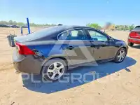 2013 Volvo S60 photo