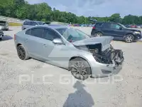 2013 Volvo S60 фото