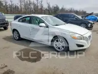 2013 Volvo S60 фото
