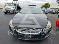 2013 Volvo S60 фото