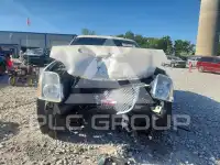 2013 GMC YUKON фото