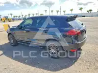 2013 Porsche Cayenne photo
