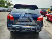 2013 Porsche Cayenne photo