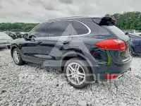 2013 Porsche Cayenne photo