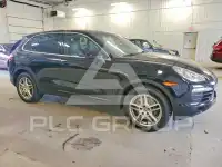 2013 Porsche Cayenne photo