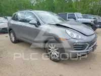 2013 Porsche Cayenne photo