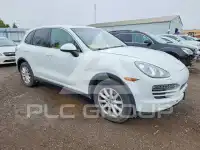 2013 Porsche Cayenne photo