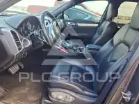 2013 Porsche Cayenne photo