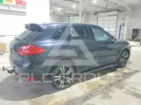 2013 Porsche Cayenne photo