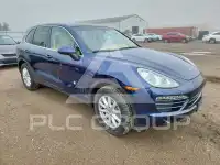 2013 Porsche Cayenne photo