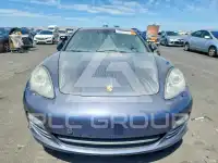 2013 Porsche Panamera photo