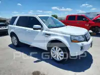 2013 Land Rover LR2 photo