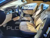 2013 Tesla Model S photo