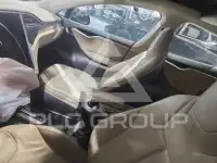 2013 Tesla Model S фото