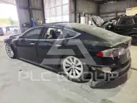 2013 Tesla Model S фото