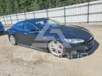 2013 Tesla Model S фото