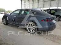 2013 Tesla Model S photo