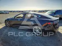 2013 Tesla Model S photo