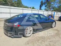 2013 Tesla Model S фото