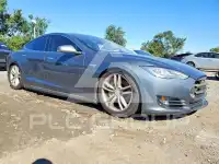 2013 Tesla Model S фото
