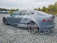 2013 Tesla Model S фото
