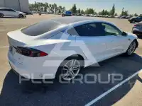 2013 Tesla Model S photo